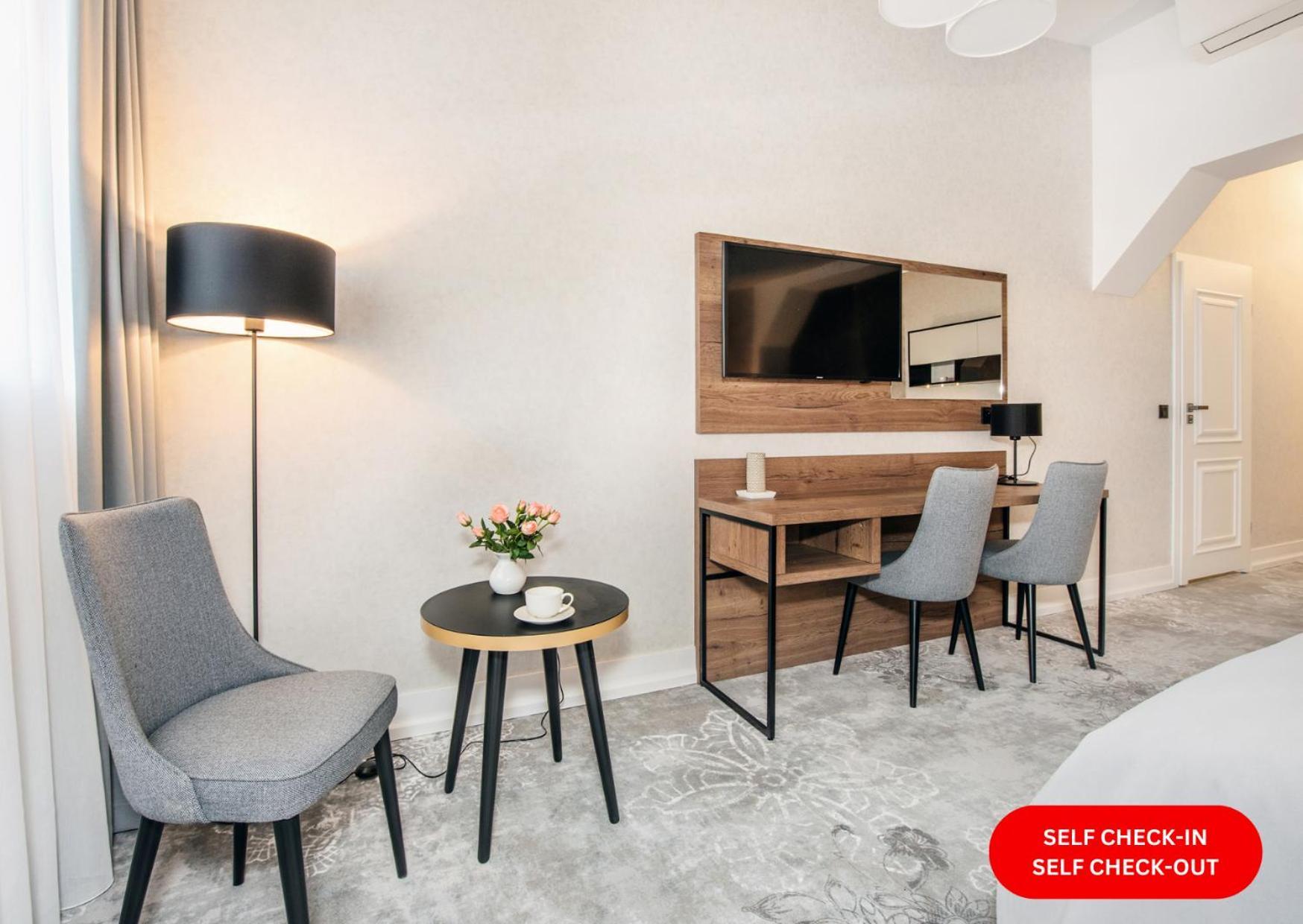 קרקוב Vinfort Aparthotel מראה חיצוני תמונה